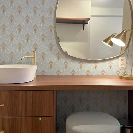 21 - Exceptional Retro Design Triplex At The Of アパート クノック・ヘイスト